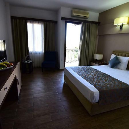 Club Simena Hotel Vasilia ภายนอก รูปภาพ