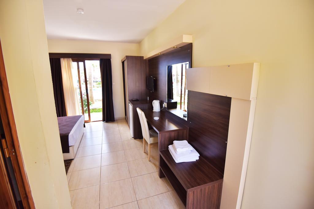 Club Simena Hotel Vasilia ภายนอก รูปภาพ