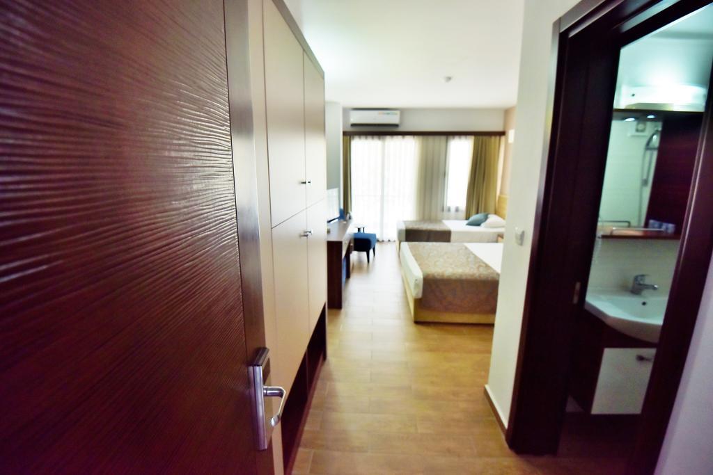 Club Simena Hotel Vasilia ภายนอก รูปภาพ